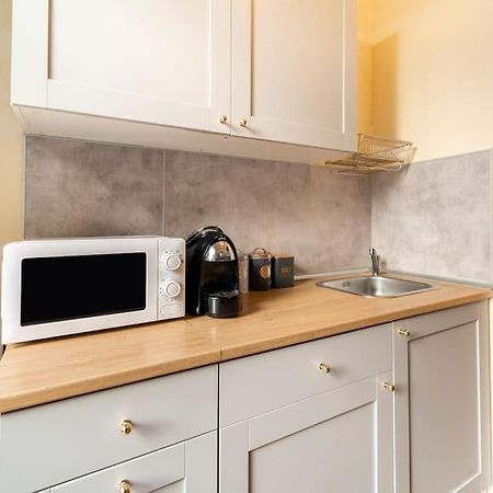 Appartamento Elegante E Centrale La Foglia D'Oro โบโลญญา ภายนอก รูปภาพ