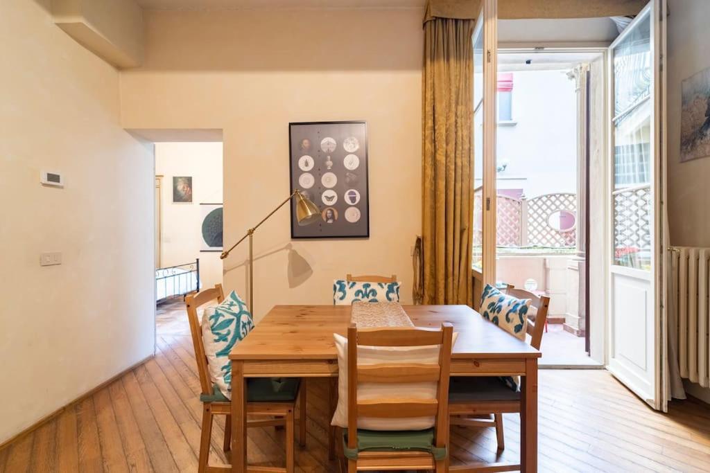 Appartamento Elegante E Centrale La Foglia D'Oro โบโลญญา ภายนอก รูปภาพ