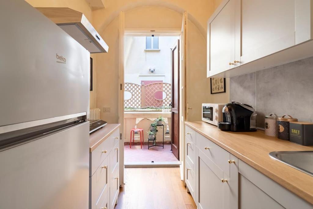 Appartamento Elegante E Centrale La Foglia D'Oro โบโลญญา ภายนอก รูปภาพ
