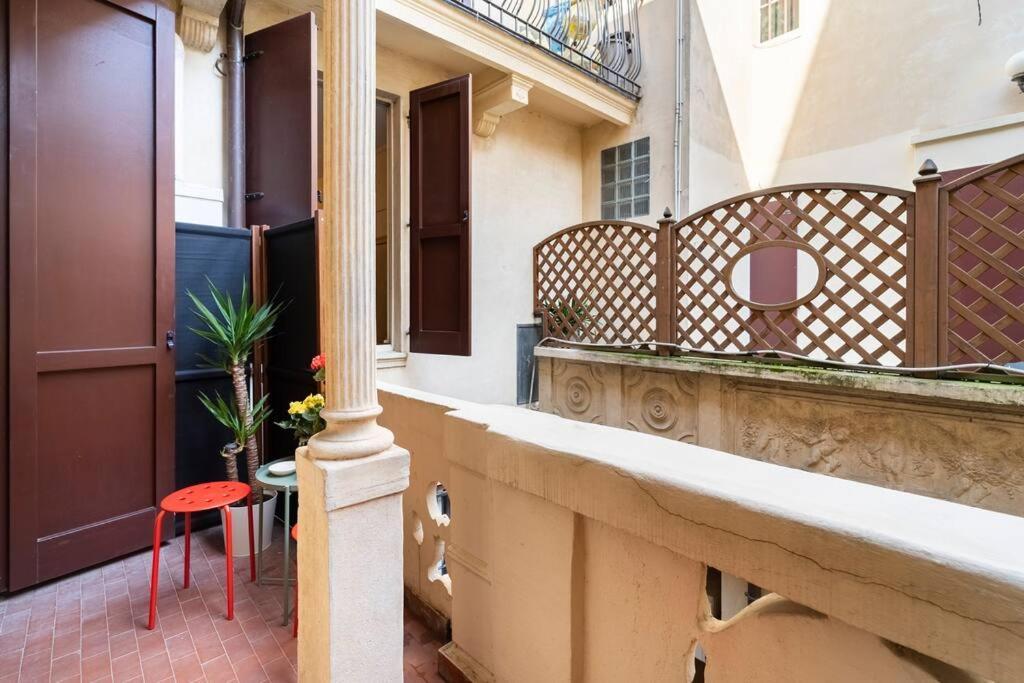 Appartamento Elegante E Centrale La Foglia D'Oro โบโลญญา ภายนอก รูปภาพ